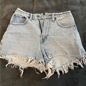 Abercrombie 90’s cut off high rise shorts